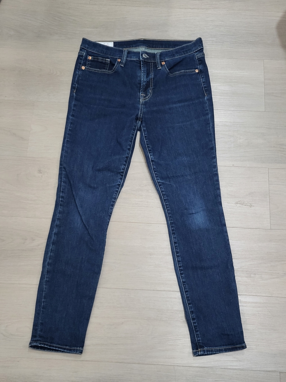GAP Women's Dark Blue Skinny Mid Rise Jeans